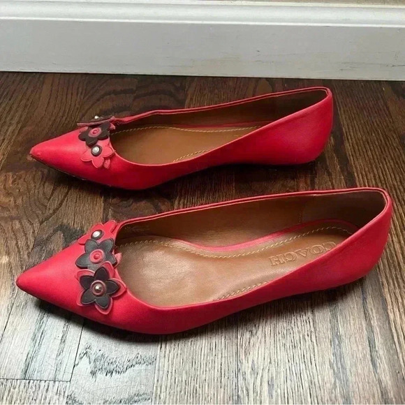 Coach Flat With Floral Applique Tea Rose Red FG1862 Women’s Size 8.5 B Slip On - Picture 13 of 16